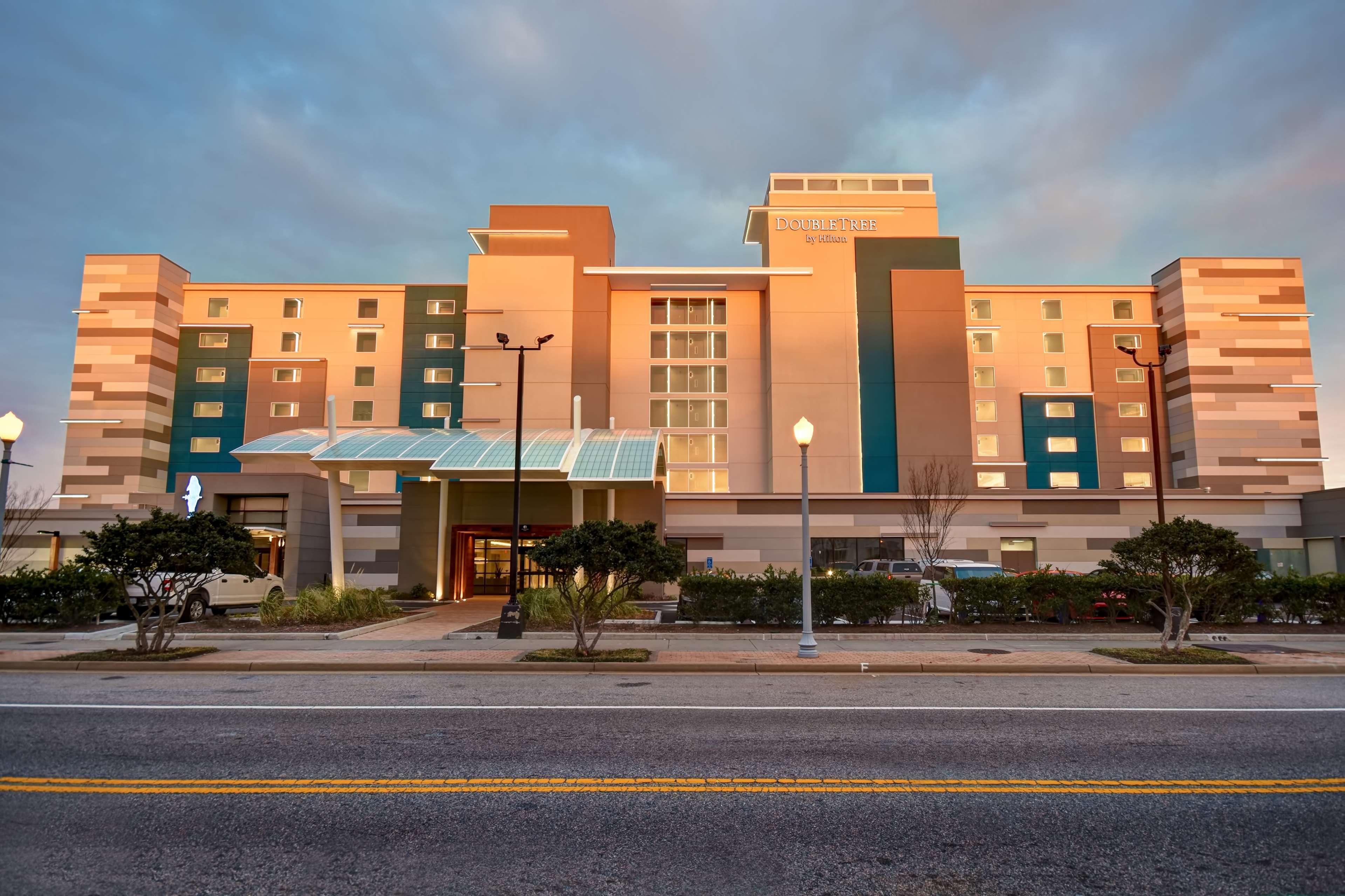 Doubletree By Hilton Oceanfront Virginia Beach Zewnętrze zdjęcie